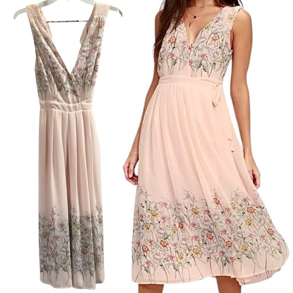 Astr Dresses & Skirts - ASTR the Label Bristol Blush Pink Floral Print Midi Dress V-Neck Wrap Dress Sz S
